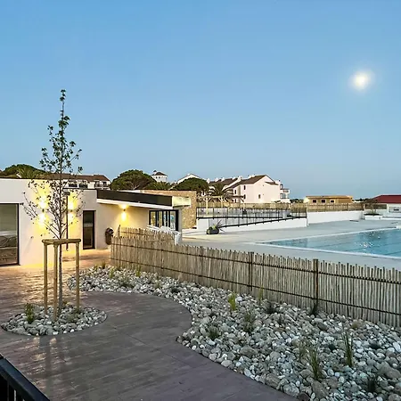 Antigua-3 By Interhome