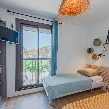 Apartment Antigua-3 By Interhome Le Barcares